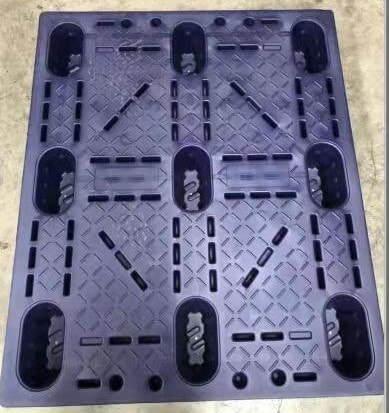 mussel and seafood plastic pallet