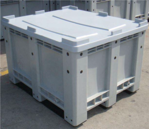 bulk plastic storage bin with lid